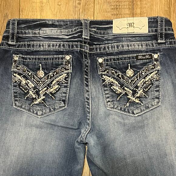 Miss Me Jeans Mid Rise Easy Boot 28x31 Med Wash Rhinestone Sequin Cowgirl Y2k - Picture 6 of 9